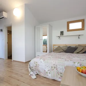  Apartment Sea View Borik